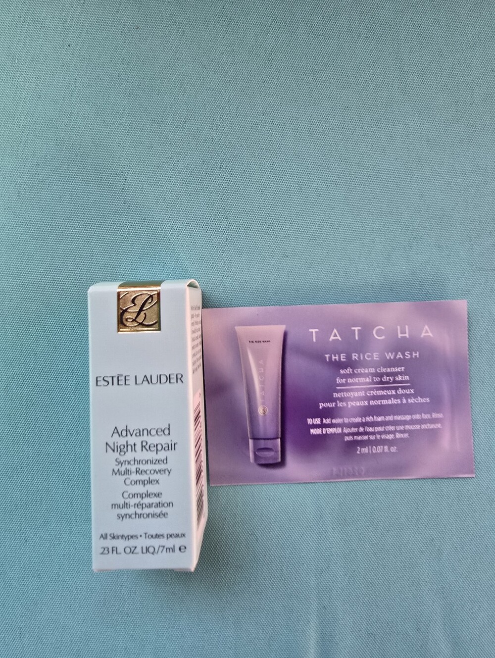 28 Pc. Neutrogena & Sadoer Facial Care Bundle - Picture 12 of 14